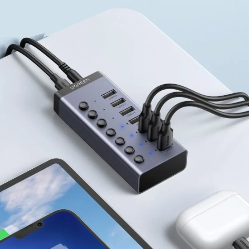 Bộ chia Hub USB 3.0 có 7 cổng màu đen nguồn 5V Ugreen (90305)
