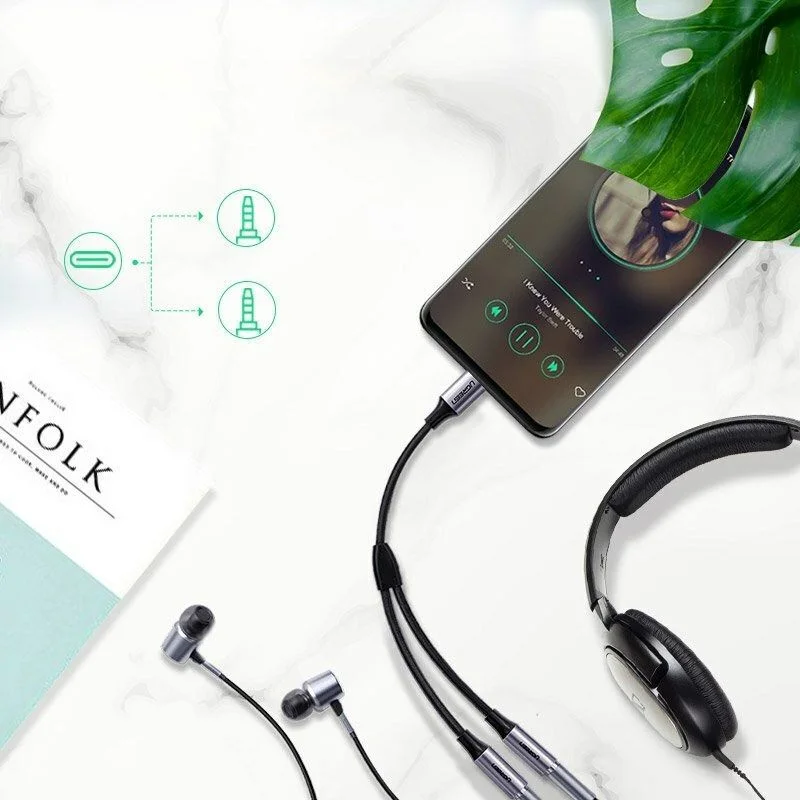 Bộ chuyển đổi USB Type C sang 2 cổng Audio 3.5mm Ugreen (tai nghe và mic) dài 20cm Ugreen (30732) — ảnh 2