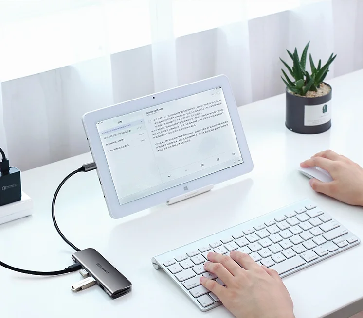 Bộ chuyển đổi USB Type-C sang SD+TF+3 cổng USB 3.0 Ugreen (50598)