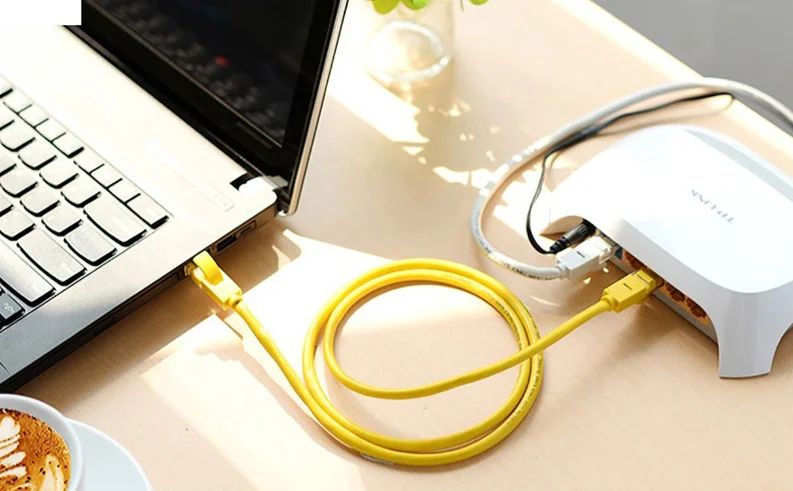 Cáp dữ liệu nối mạng CAT5e UTP,truyền dữ liệu giữa các máy tính,dài 15M Ugreen (60815)