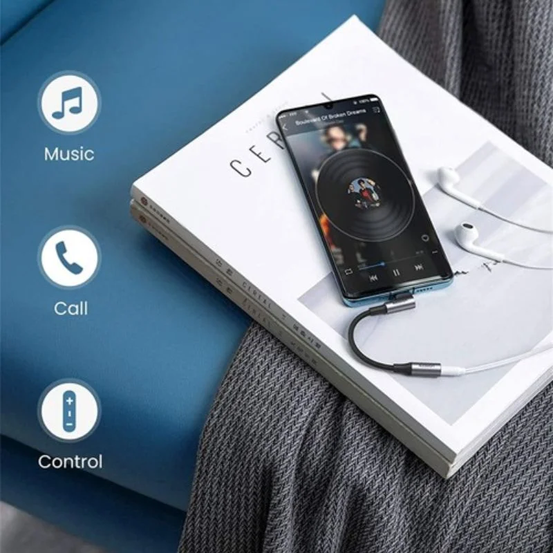 Cáp dữ liệu USB Type-C sang 3.5mm ,truyền dữ liệu từ điện thoại ra loa màu đen dài 10cm Ugreen (80723) — ảnh 5