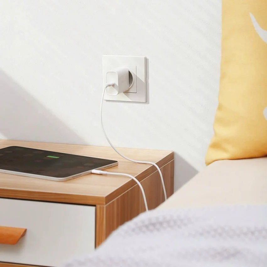 Củ sạc nhanh 30W cổng type C Ugreen CD127 - không kèm dây - chân tròn — ảnh 4