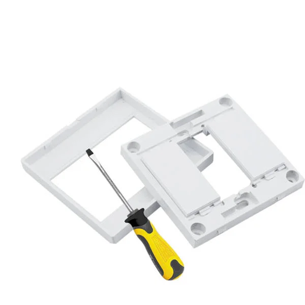 Khung HDMI âm tường màu trắng chất liệu nhựa Ugreen 20316 — ảnh 9