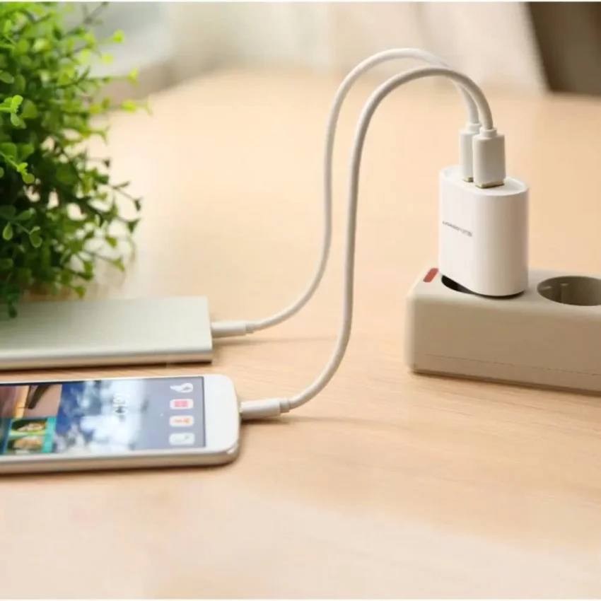 Sạc 2 cổng USB-A UGREEN CD104 20384 – Dòng sạc tối đa 3.4A