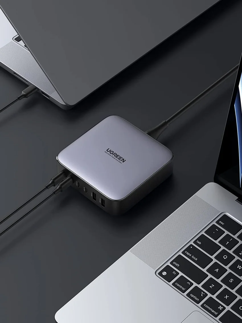 Sạc nhanh GaN 200W Ugreen CD271 4 cổng USB-C, 2 cổng USB-A chân US (40913) — ảnh 3