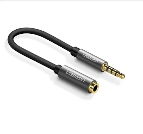 Ugreen 30746 20CM màu Đen Cáp âm thanh 3.5mm nối dài AV136 — ảnh 2