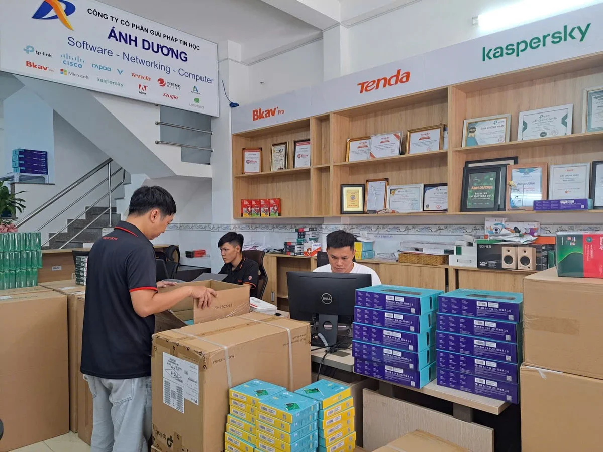 Vì sao mua củ sạc nhanh nhiều cổng? Giải pháp sạc tiện lợi cho bạn